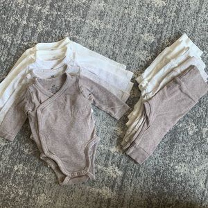 H&M 5-pack Wrapover bodysuits and pants (1-2mo)